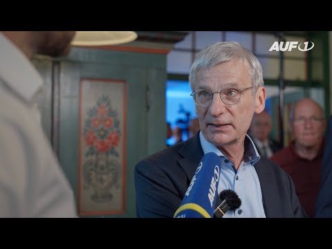 Dr. Christoph Berndt :”Stern der Altparteien sinkt, und unsere Zeit kommt”