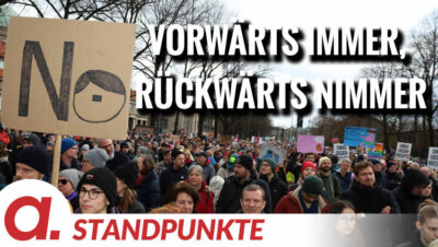 Mehr über den Artikel erfahren Vorwärts immer, rückwärts nimmer | Von Felix Feistel
