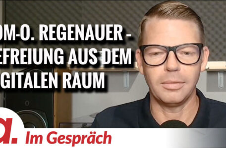 Im Gespräch: Tom-Oliver Regenauer | Befreiung aus dem digitalen Raum