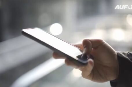 Pegasus: Spionagesoftware installiert sich völlig unbemerkt auf Ihrem Smartphone