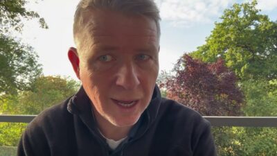 Mehr über den Artikel erfahren Dieses Video muss wirklich gefährlich sein! Nach 5 Versuchen und Kürzungen nun hochgeladen. 🤷‍♂️