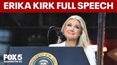 Mehr über den Artikel erfahren GESAMTE REDE: Erika Kirk bei der Beerdigung von Charlie Kirk – Englisch