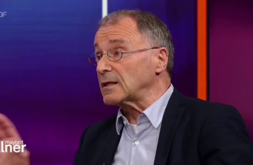 Rechtsphilosoph: Westen betreibt Heuchelei mit Russland-Reparationen