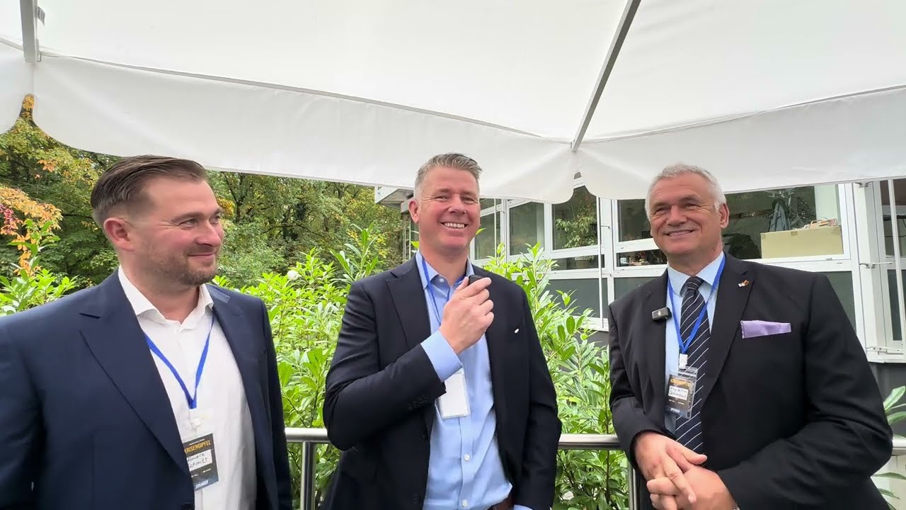 Mehr über den Artikel erfahren Drohnenterror, wirklich? Adm. Schönbach, KSK Soldat André Schmitt zur Hysterie in Deutschland. Wake up!