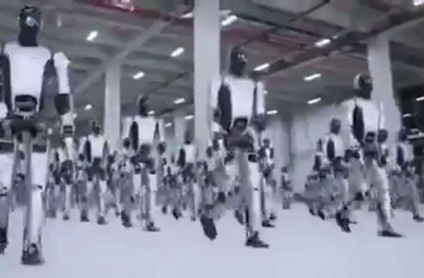 China startet weltweit erste Massenlieferung humanoider Roboter