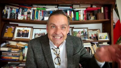 Mehr über den Artikel erfahren Europa wird nicht nur verdrängt – es räumt sich selbst weg.