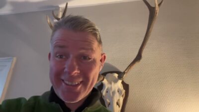 Mehr über den Artikel erfahren Ich dachte gestern war schon irre 😳