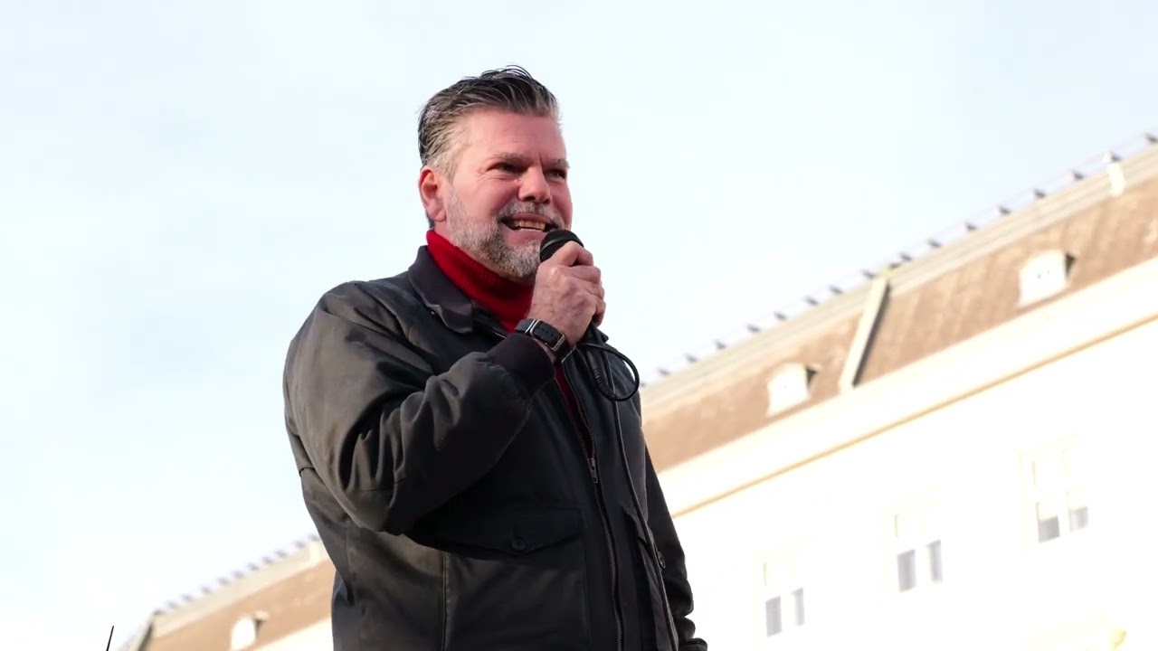 Mehr über den Artikel erfahren WIEN: Ken Jebsen | GANZE REDE | Reformation 2.0 Demo