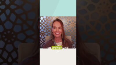 Mehr über den Artikel erfahren Liebeskummer: Warum Liebe wehtut & wie du es überwindest #shorts