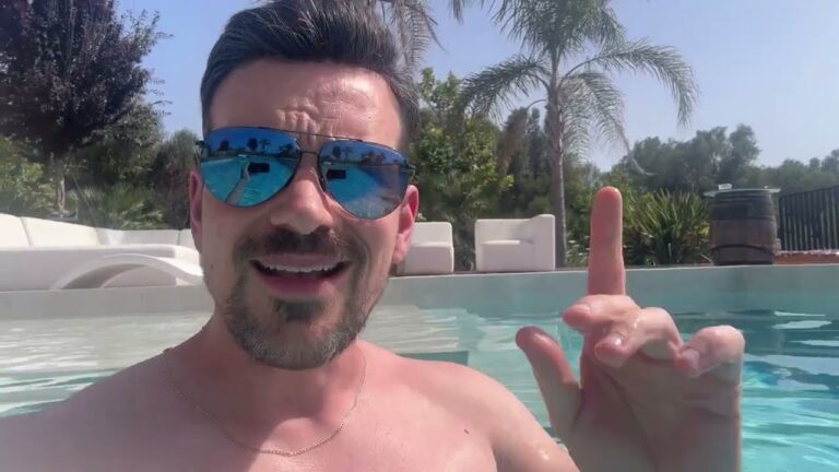 Mehr über den Artikel erfahren ACHTUNG: Massenschlägerei in Freibad! Es geht wieder los!