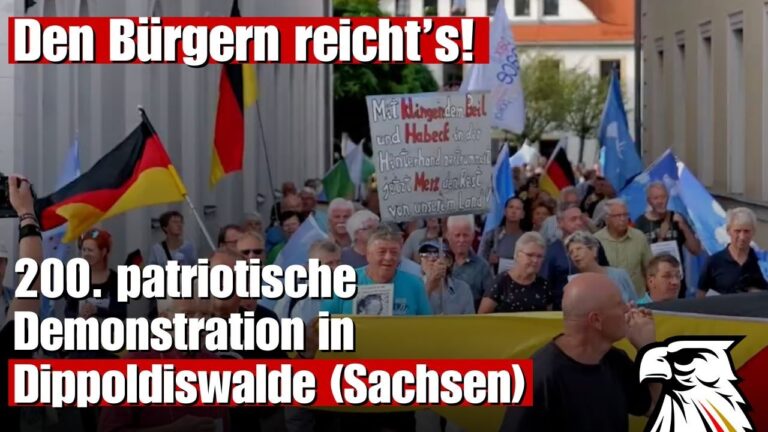 Mehr über den Artikel erfahren Den Bürgern reicht’s! — 200. patriotische Demonstration in Dippoldiswalde (Sachsen)
